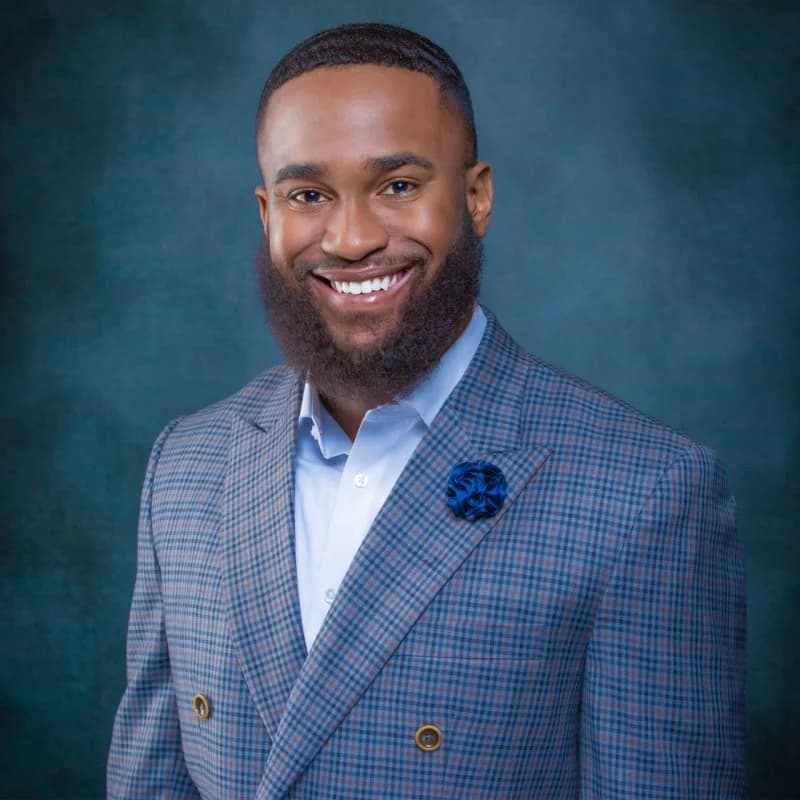 Michael S., AT&T - Fyxer AI email generator user